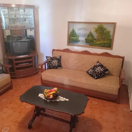 Noname Apartament *